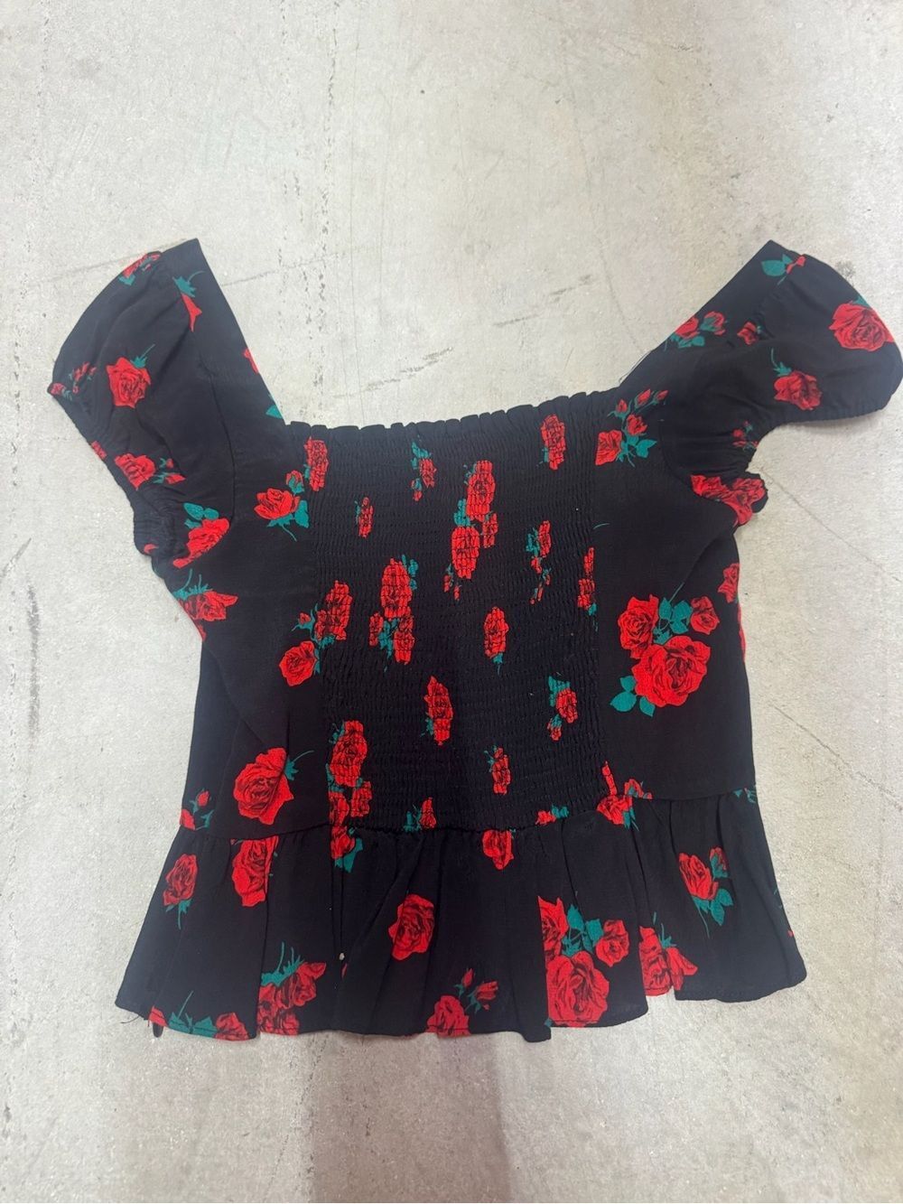 Zara Top Black w Roses Size Small LIKE NEW Button Down